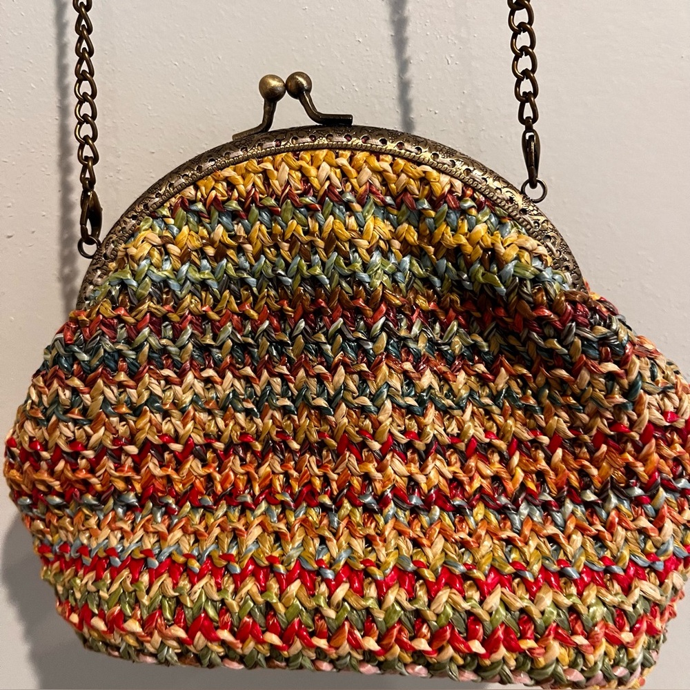 🌞 Sun N Sand Woven Mini Crossbody Purse Bronze Chain Clasp Pink Beige Aqua 80s